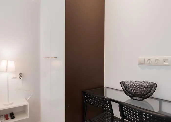 Snow White Studios, Memorable Break Apartamento